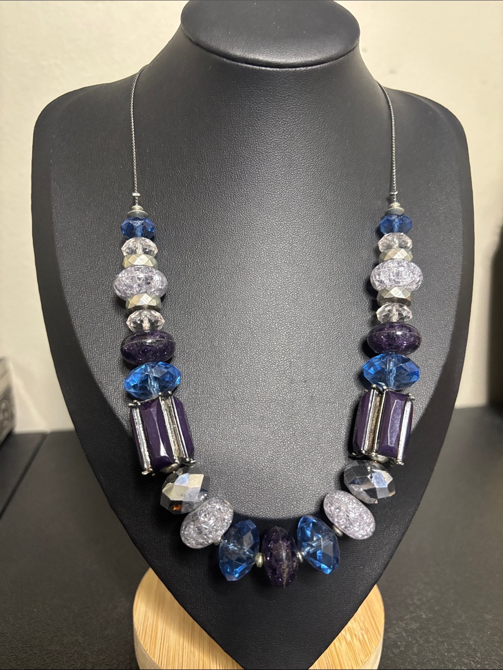 NY Bold Silver Tone Statement Blue & Purple Bead Necklace